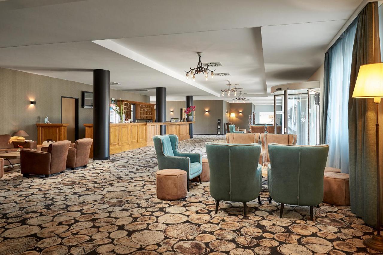 Hotel Hamburg-Wittenburg Van Der Valk Bagian luar foto